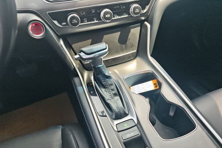 Used Honda Accord 2018 260TURBO Luxury Edition China VI Gear Lever