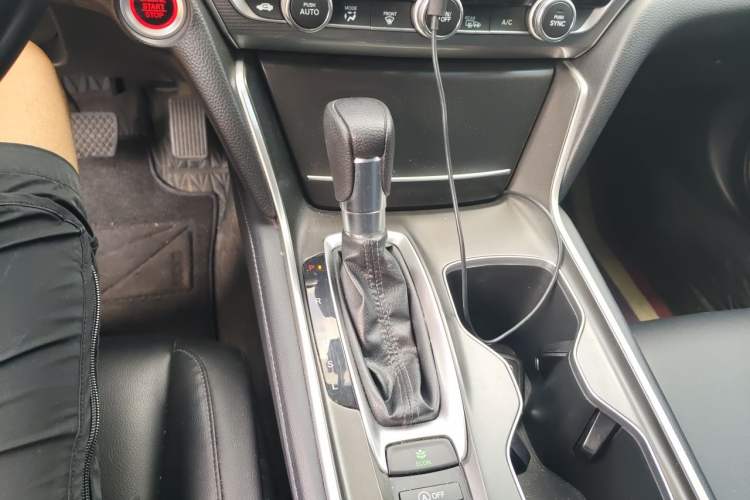 Used Honda Accord 2018 260TURBO Elite Edition China V Gear Lever