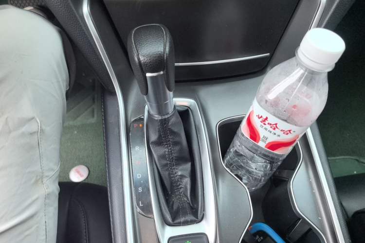 Used Honda Accord 2018 260TURBO Luxury Edition China VI Gear Lever