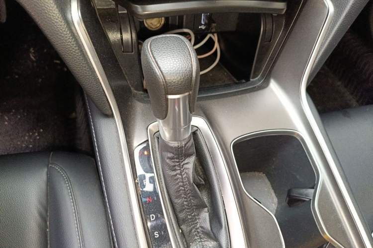 Used Honda Accord 2018 260TURBO Elite Edition China VI Gear Lever