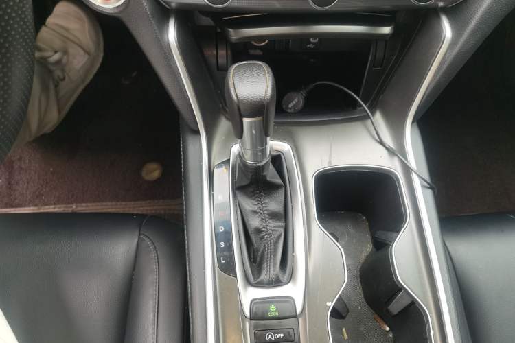 Used Honda Accord 2018 260TURBO Elite Edition China V Gear Lever