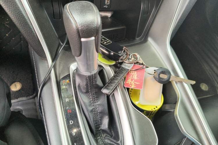 Used Honda Accord 2018 260TURBO Elite Edition China VI Gear Lever