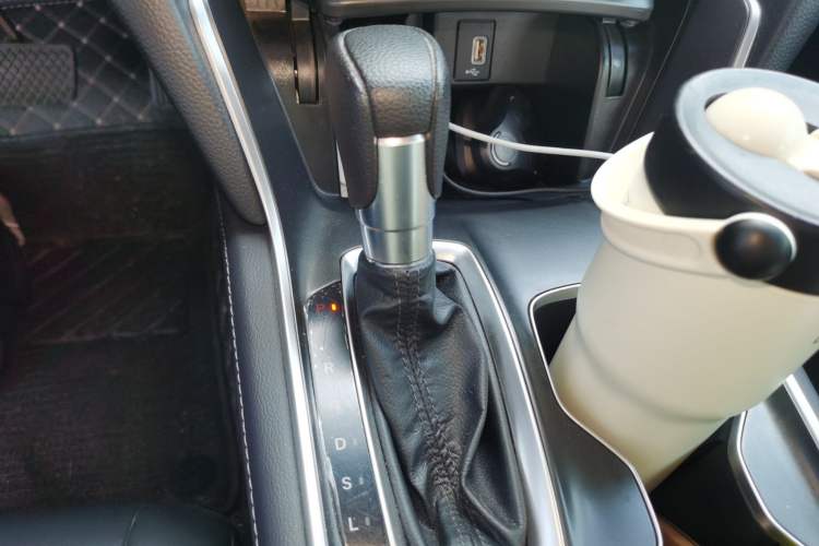 Used Honda Accord 2018 260TURBO Elite Edition China VI Gear Lever