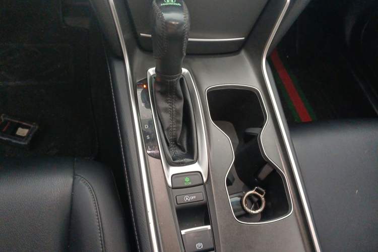 Used Honda Accord 2018 260TURBO Elite Edition China V Gear Lever