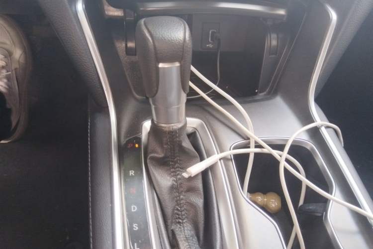 Used Honda Accord 2018 260TURBO Luxury Edition China VI Gear Lever