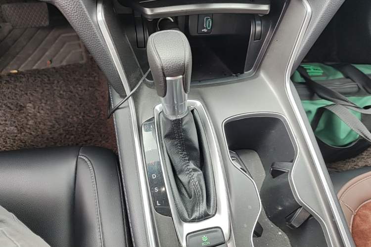 Used Honda Accord 2018 260TURBO Elite Edition China VI Gear Lever