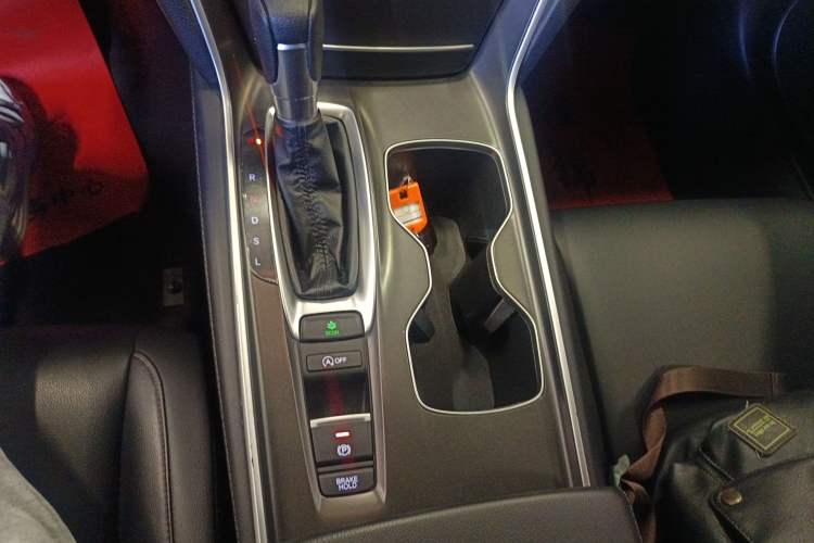 Used Honda Accord 2018 260TURBO Elite Edition China VI Gear Lever