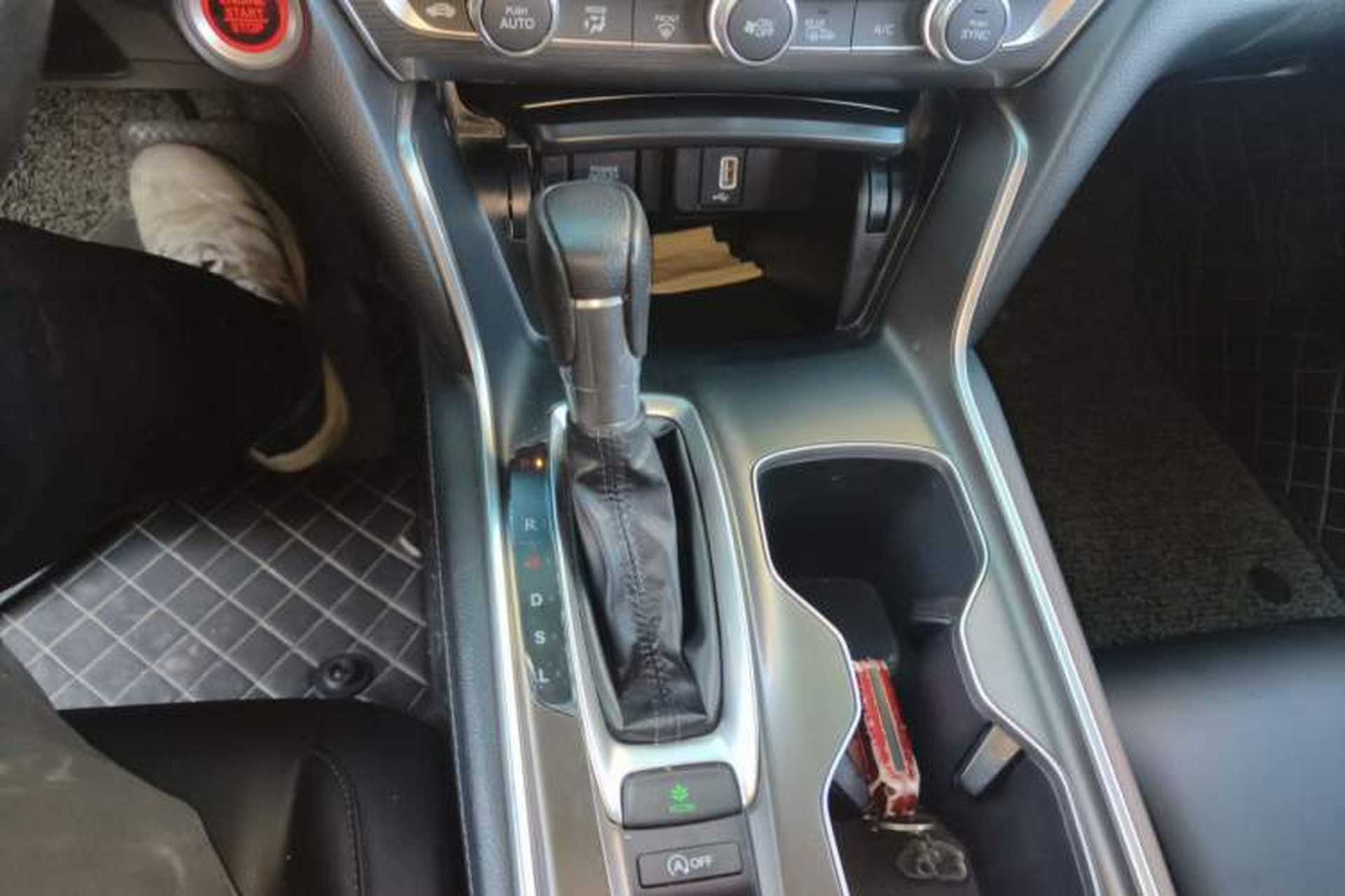 Used Honda Accord 2018 260TURBO Elite Edition China V Gear Lever