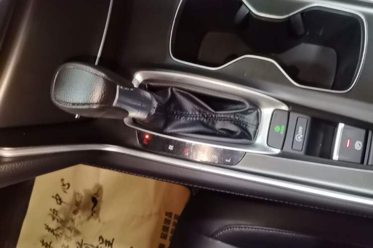 Used Honda Accord 2018 260TURBO Elite Edition China VI Gear Lever