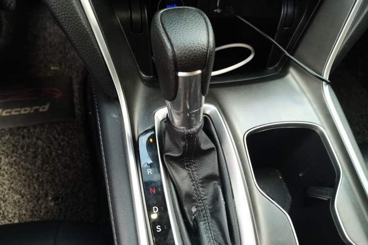 Used Honda Accord 2018 260TURBO Luxury Edition China VI Gear Lever