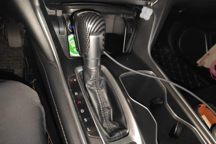 Used Honda Accord 2018 260TURBO Luxury Edition China VI Gear Lever