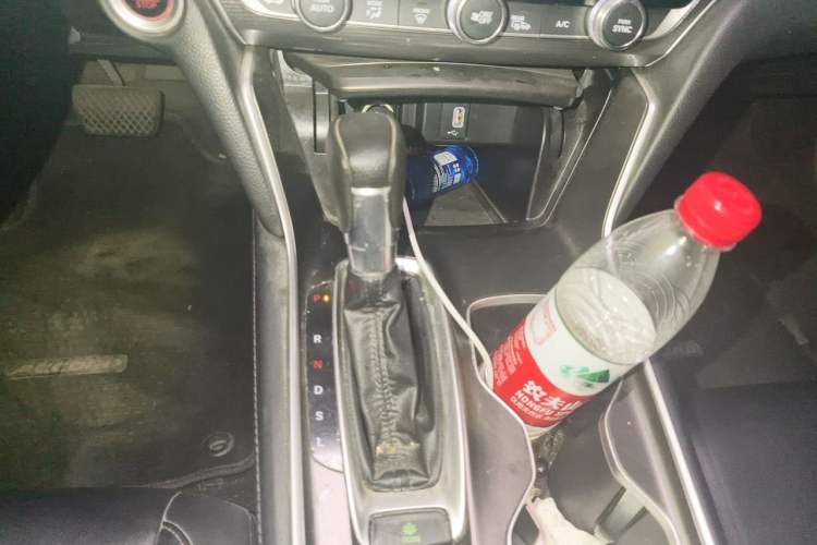 Used Honda Accord 2018 260TURBO Luxury Edition China VI Gear Lever