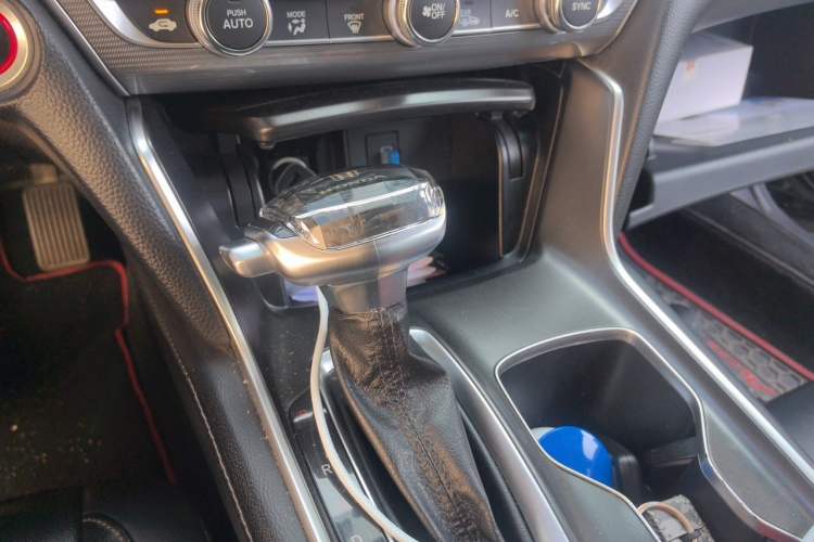Used Honda Accord 2018 260TURBO Elite Edition China V Gear Lever