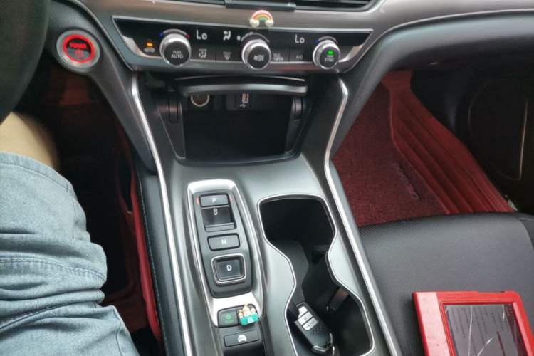 Used Honda Accord 2018 Rui·Hybrid 2.0L Rui Ku Edition China VI Gear Lever