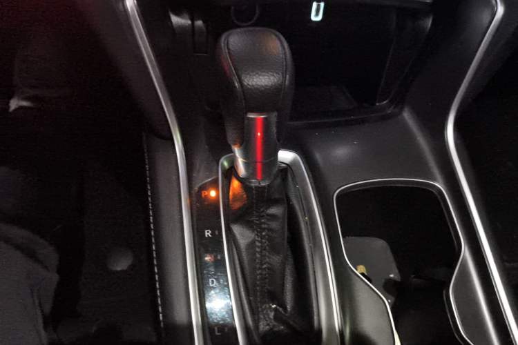 Used Honda Accord 2018 260TURBO Luxury Edition China V Emission Standard Gear Lever