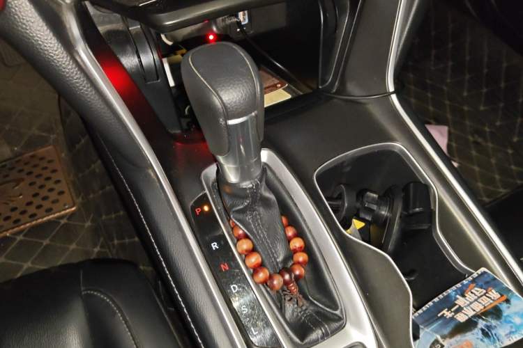 Used Honda Accord 2018 260TURBO Luxury Edition China VI Gear Lever