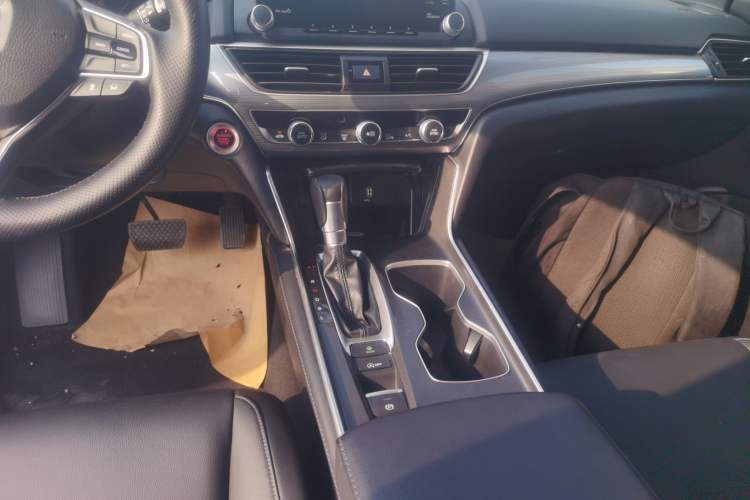 Used Honda Accord 2018 260TURBO Luxury Edition China VI Gear Lever