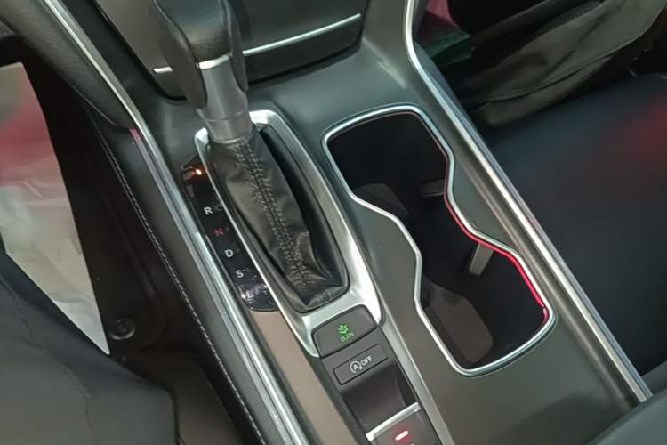 Used Honda Accord 2018 260TURBO Elite Edition China VI Gear Lever