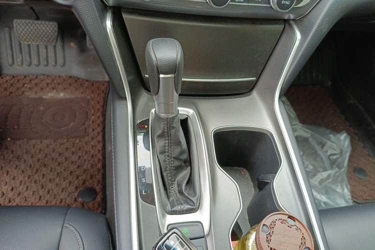 Used Honda Accord 2018 260TURBO Elite Edition China VI Gear Lever