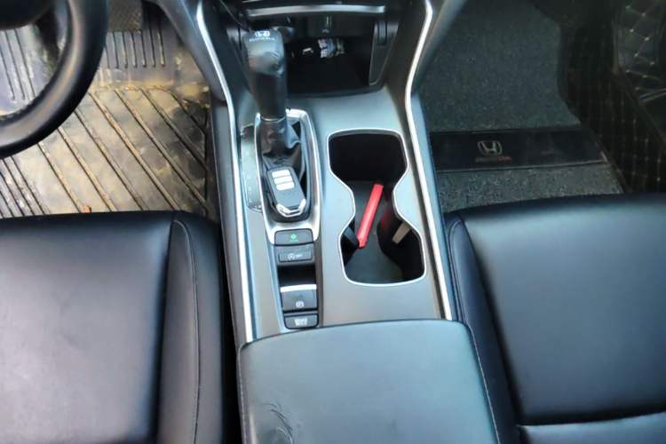 Used Honda Accord 2018 260TURBO Elite Edition China V Gear Lever