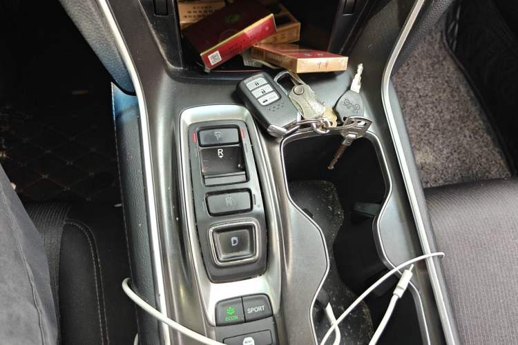 Used Honda Accord 2018 Rui Hybrid 2.0L Rui Ku Edition China V Gear Lever