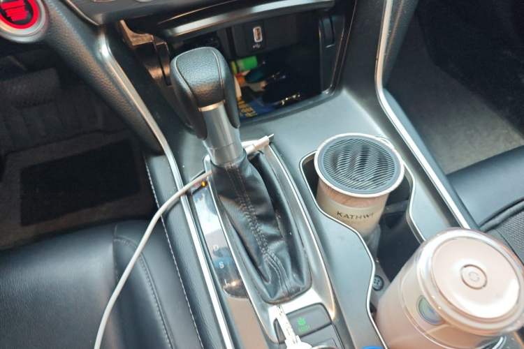 Used Honda Accord 2018 260TURBO Elite Edition China VI Gear Lever