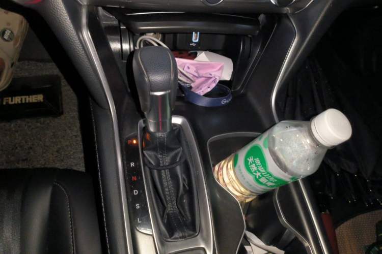 Used Honda Accord 2018 260TURBO Luxury Edition China VI Gear Lever