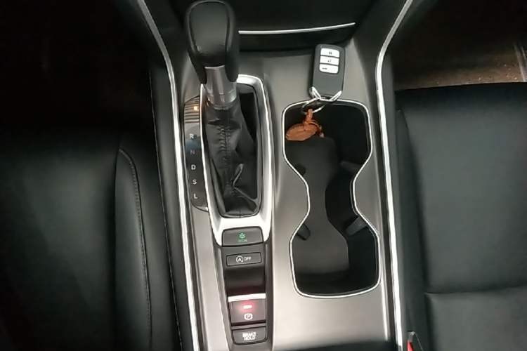 Used Honda Accord 2018 260TURBO Elite Edition China VI Gear Lever