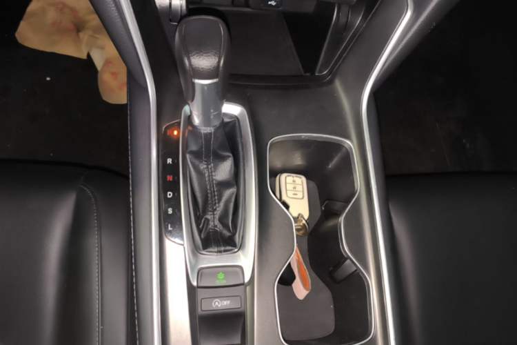 Used Honda Accord 2018 260TURBO Elite Edition China VI Gear Lever