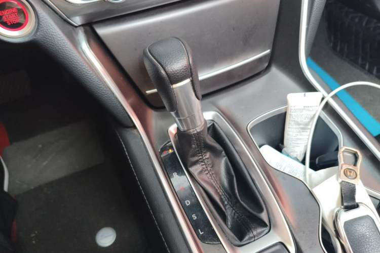 Used Honda Accord 2018 260TURBO Elite Edition China VI Gear Lever