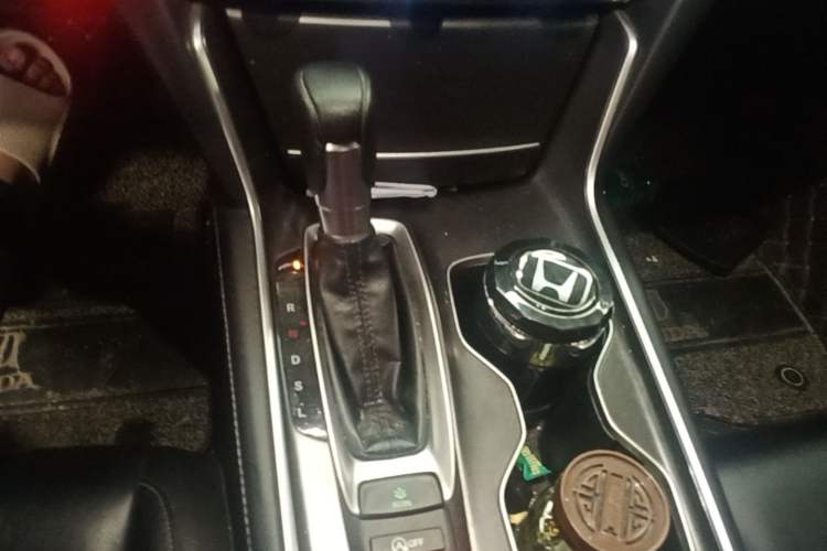 Used Honda Accord 2018 260TURBO Elite Edition China VI Gear Lever