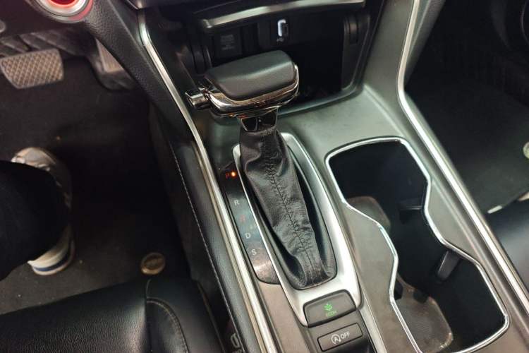 Used Honda Accord 2018 260TURBO Elite Edition China VI Gear Lever