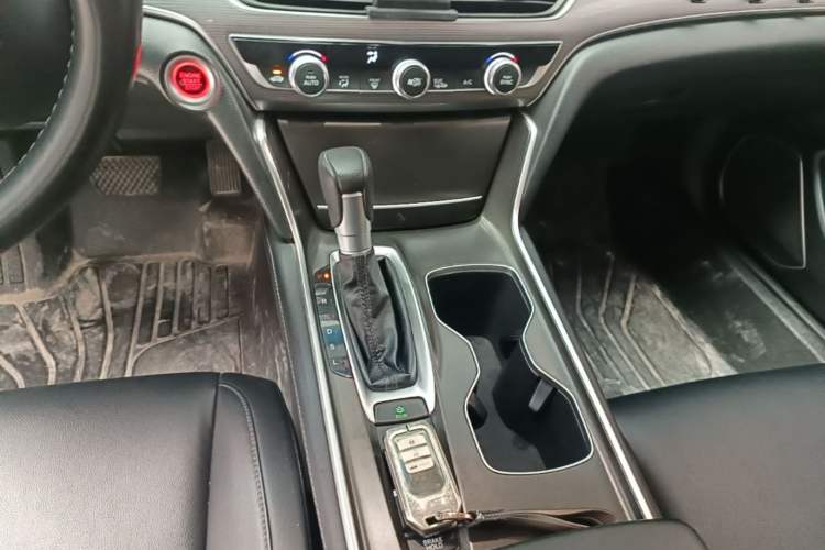 Used Honda Accord 2018 260TURBO Luxury Edition China VI Gear Lever
