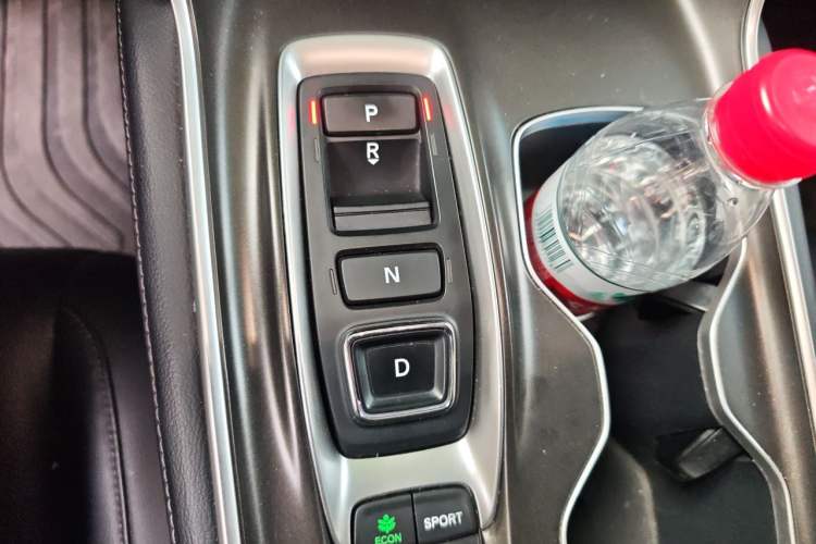 Used Honda Accord 2018 Rui·Hybrid 2.0L Rui Zhi Edition China VI Gear Lever