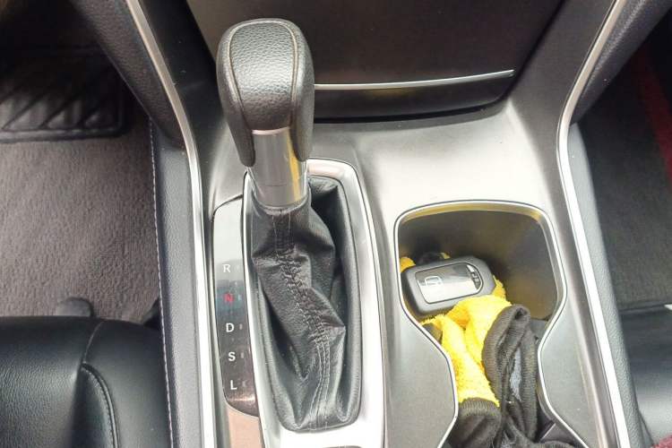 Used Honda Accord 2018 260TURBO Elite Edition China V Gear Lever
