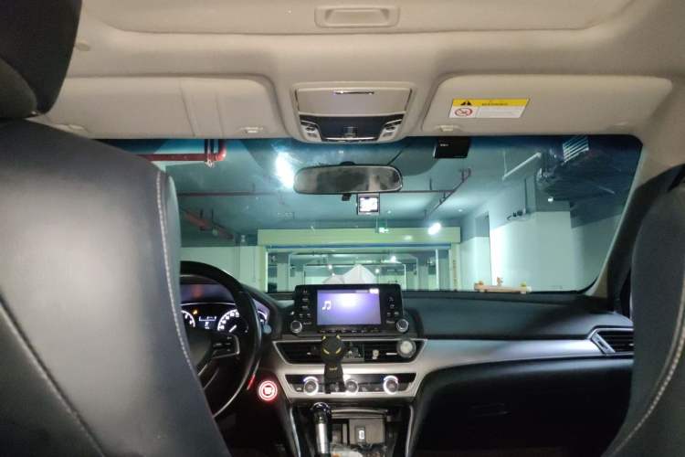 Used Honda Accord 2018 260TURBO Elite Edition China VI Headliner