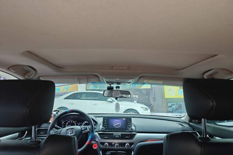 Used Honda Accord 2018 260TURBO Elite Edition China VI Headliner