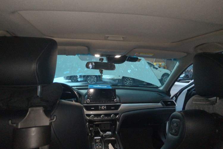 Used Honda Accord 2018 Rui Hybrid 2.0L Rui Ling Edition China VI Headliner