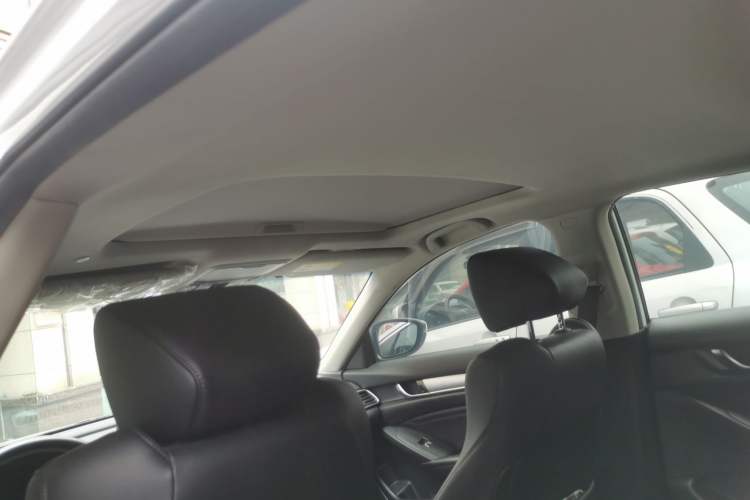 Used Honda Accord 2018 260TURBO Elite Edition China VI Headliner