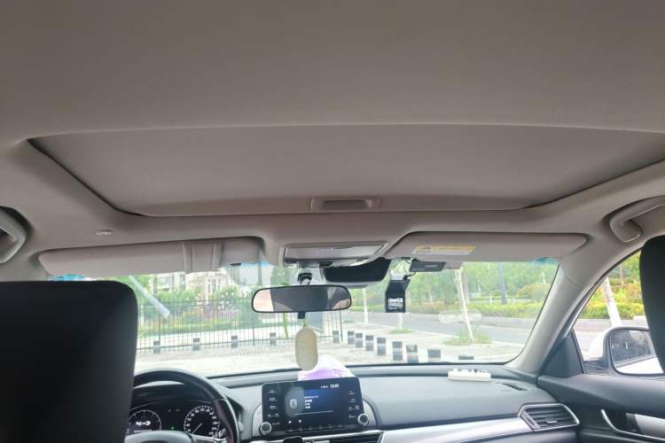 Used Honda Accord 2018 260TURBO Luxury Edition China VI Headliner