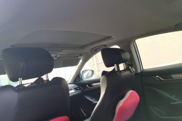 Used Honda Accord 2018 260TURBO Elite Edition China VI Headliner
