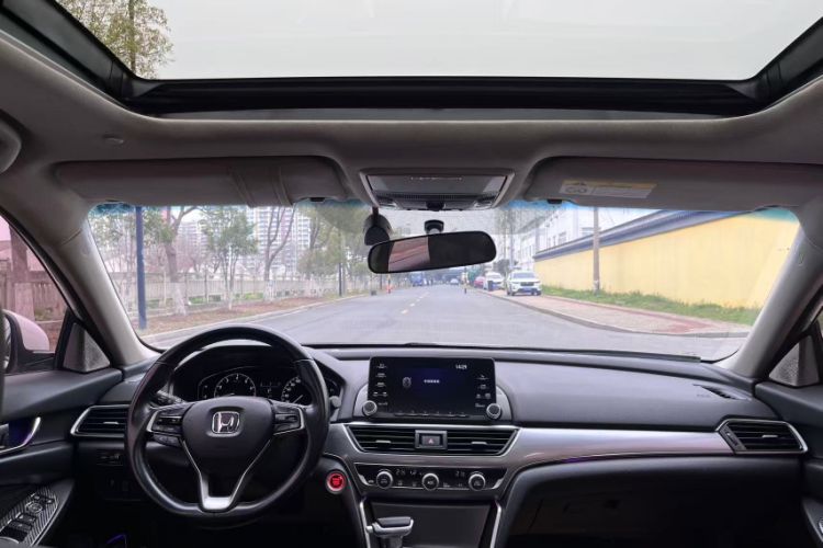 Used Honda Accord 2018 260TURBO Elite Edition China VI Headliner