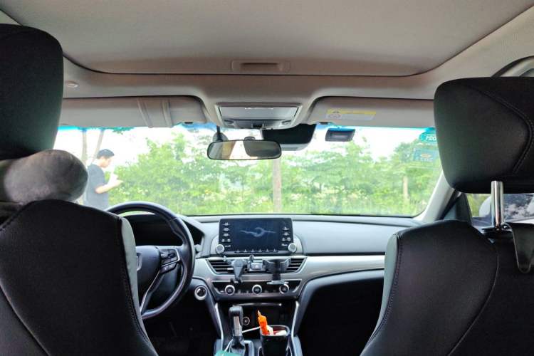 Used Honda Accord 2018 260TURBO Luxury Edition China VI Headliner