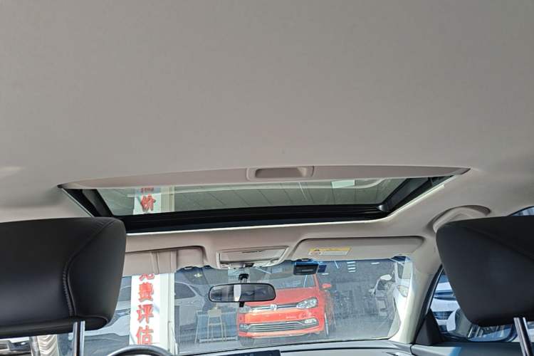 Used Honda Accord 2018 260TURBO Elite Edition China VI Headliner