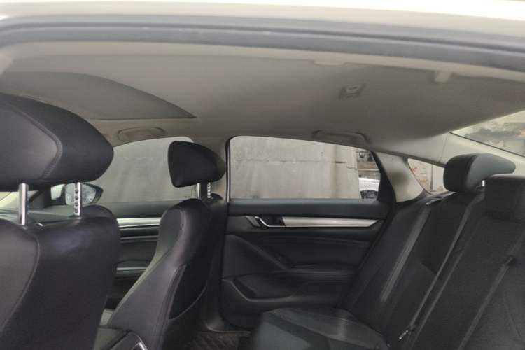 Used Honda Accord 2018 260TURBO Luxury Edition China V Emission Standard Headliner