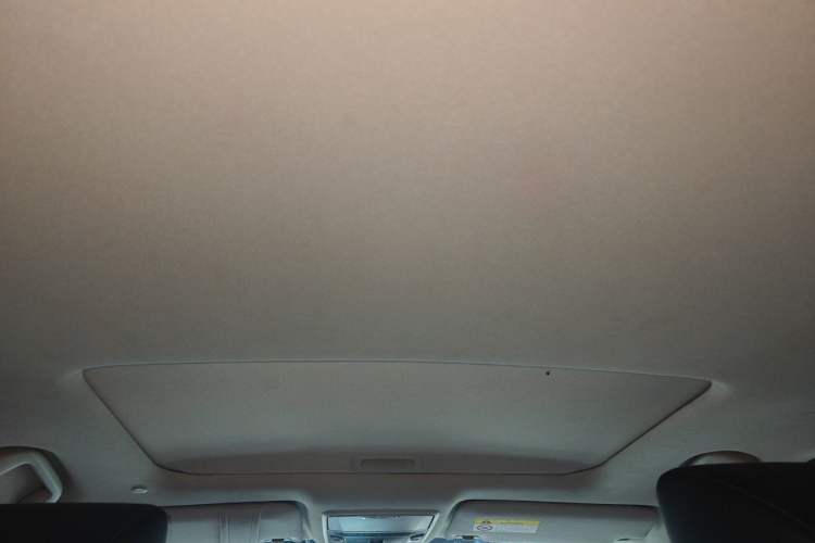 Used Honda Accord 2018 260TURBO Luxury Edition China VI Headliner