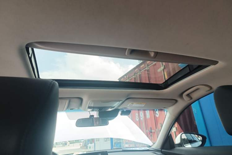 Used Honda Accord 2018 260TURBO Luxury Edition China VI Headliner