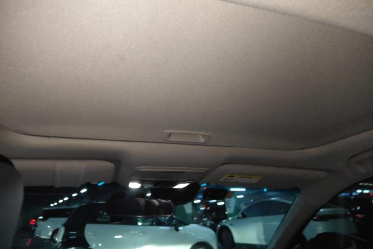 Used Honda Accord 2018 260TURBO Luxury Edition China VI Headliner
