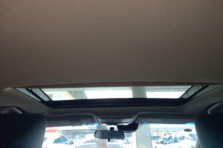 Used Honda Accord 2018 260TURBO Luxury Edition China VI Headliner