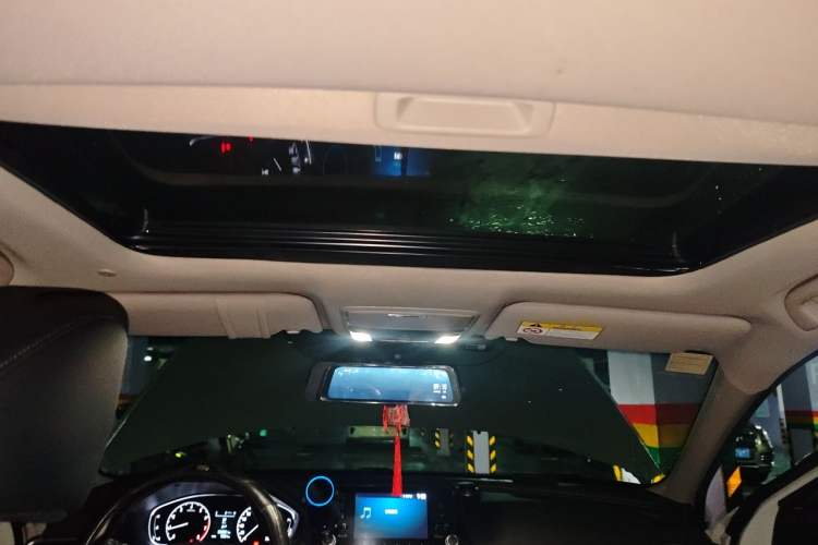 Used Honda Accord 2018 260TURBO Elite Edition China VI Headliner